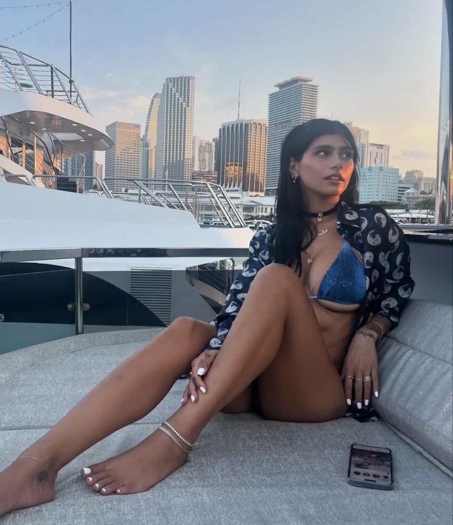 Mia Khalifa on a boat